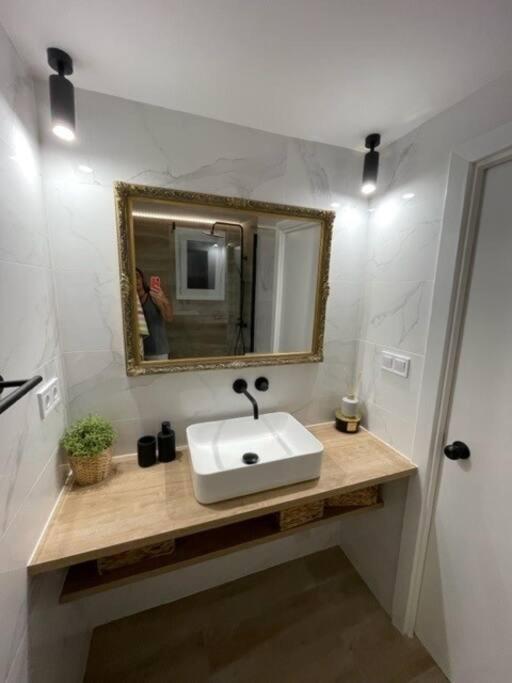 Precioso Apto Miami Primera Linia Playa Cala De Las Sirenas, Con Wifi Y Netflix, Adecuado Para Teletrabajar Miami Playa Exterior foto